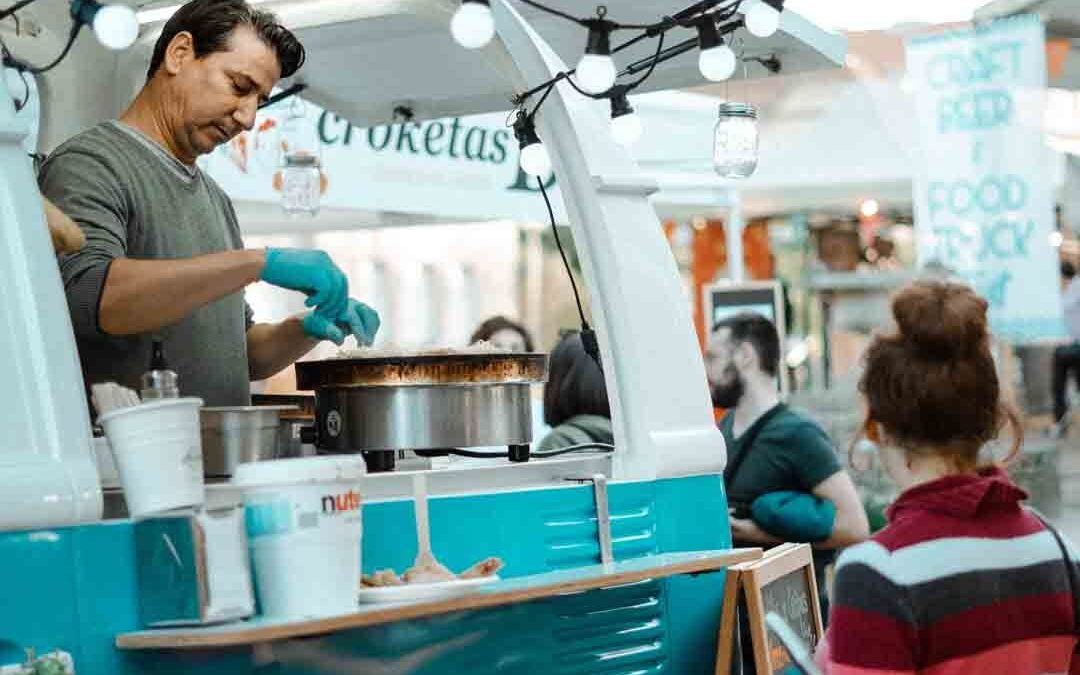 viajar y comer